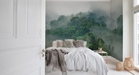 Misty forest behang Rebel Walls